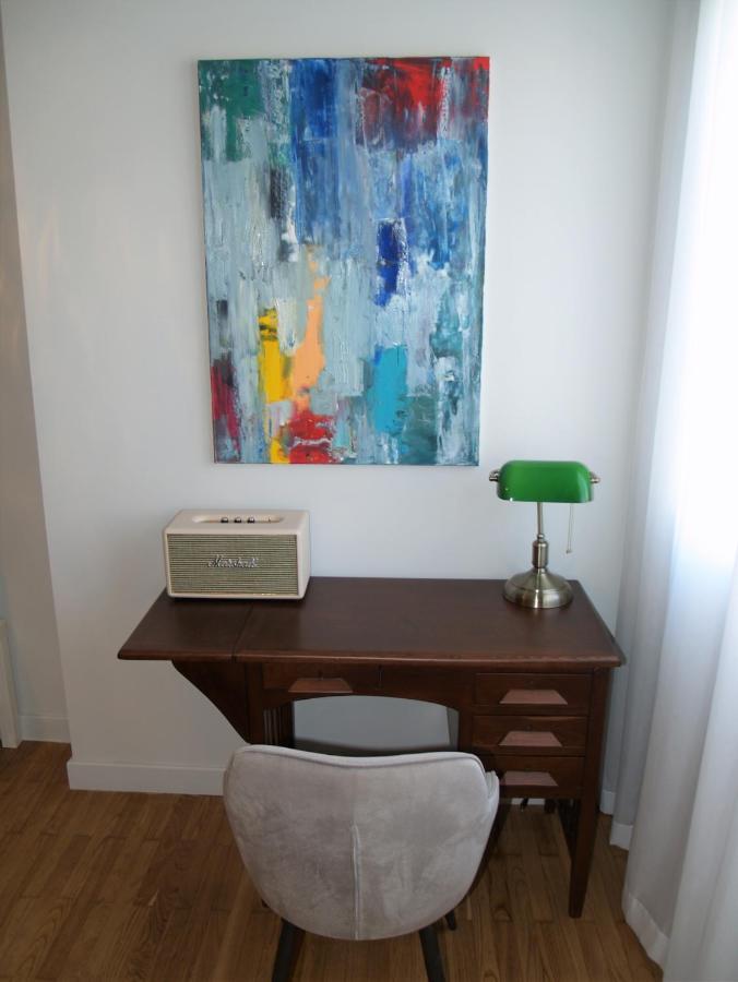 Mrs Holiday Apartment Atene Esterno foto